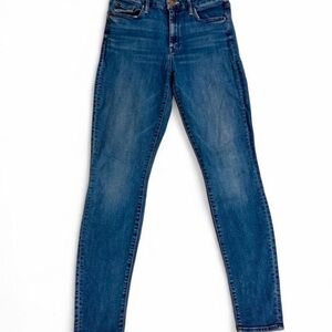 MOTHER “The Looker” Jeans in Classic Blue